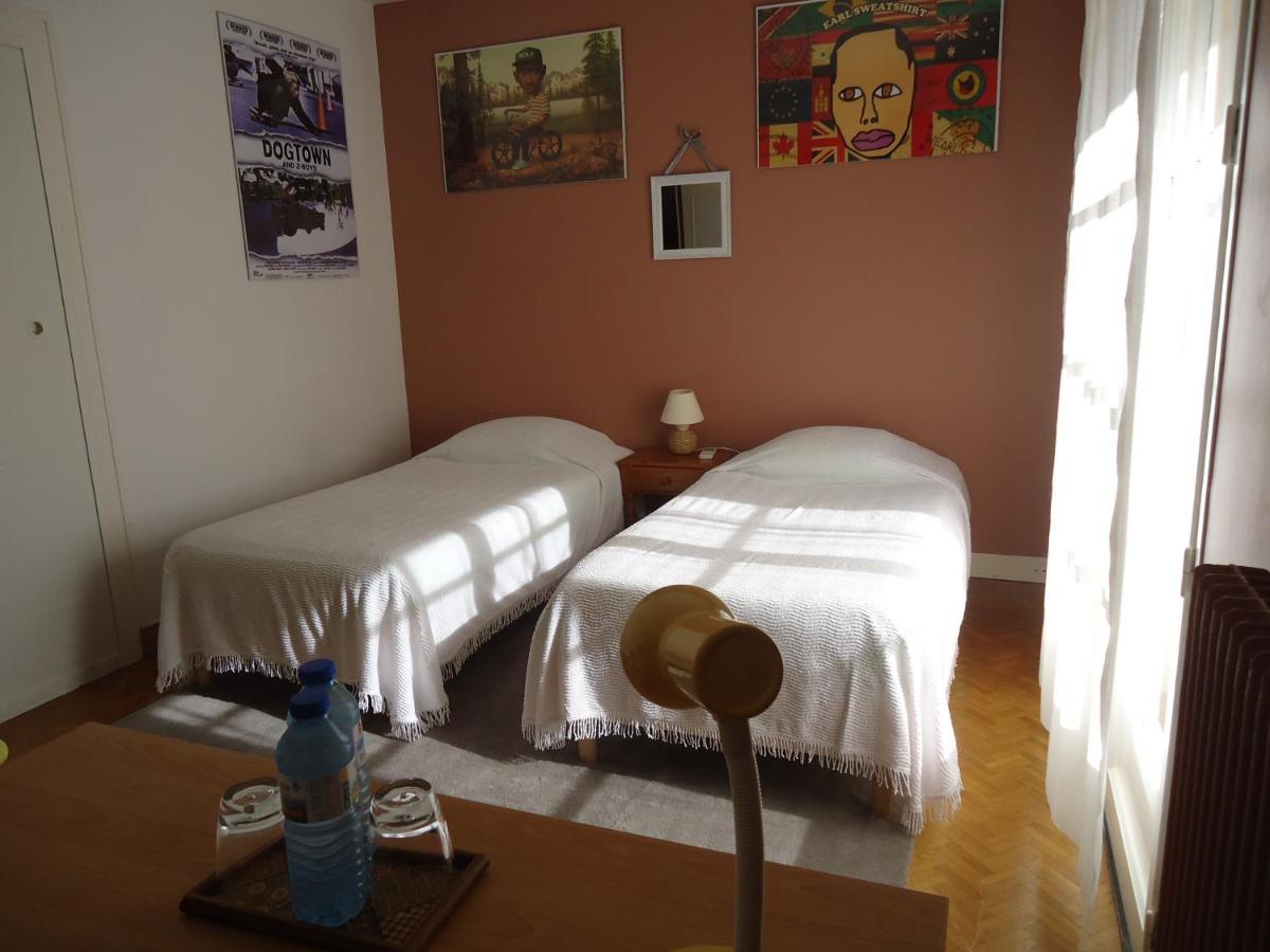 Bed and Breakfast A La Cerisaie Carignan-de-Bordeaux Экстерьер фото