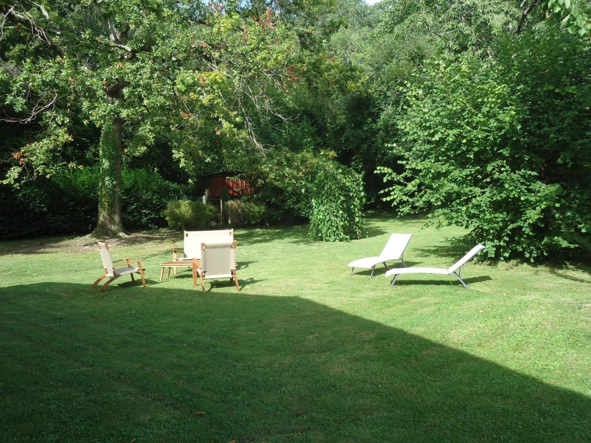 Bed and Breakfast A La Cerisaie Carignan-de-Bordeaux Экстерьер фото