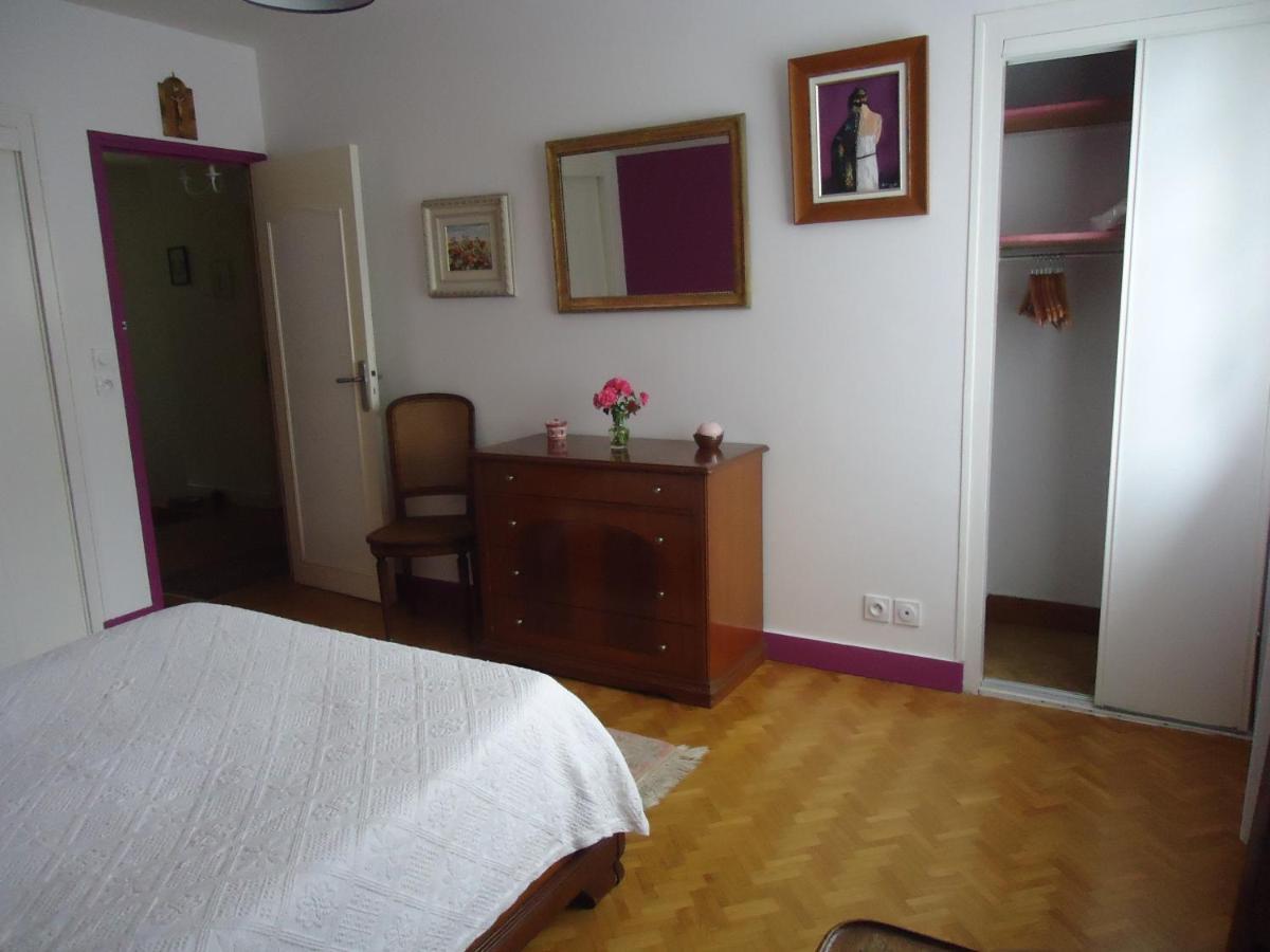 Bed and Breakfast A La Cerisaie Carignan-de-Bordeaux Экстерьер фото
